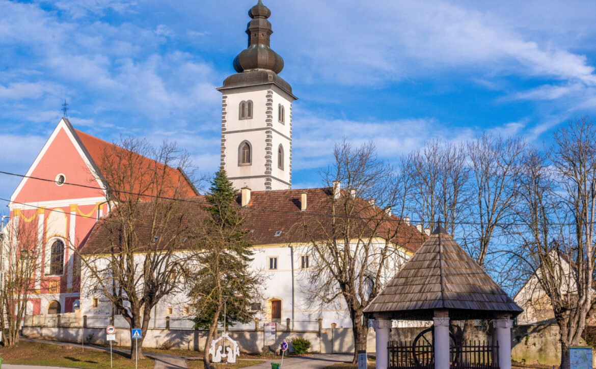 Franjevački samostan i Crkva sv. Ivana Krstitelja