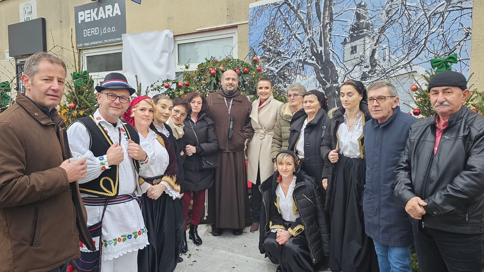 33b3ed99-d4c0-4bcb-ab03-84555e0467ab