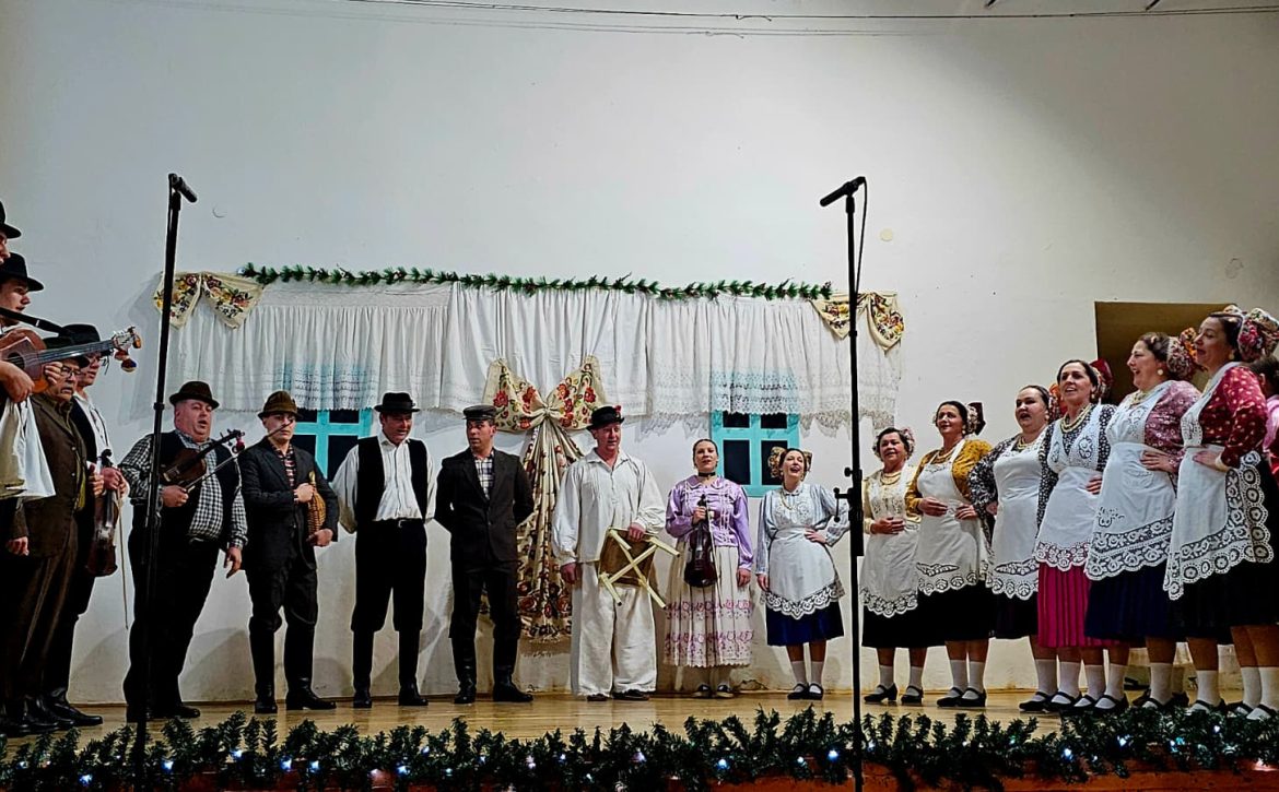 7fdd787a-e99a-4fda-aabb-309fecd2d862