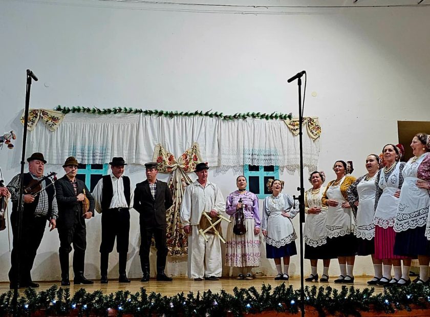 7fdd787a-e99a-4fda-aabb-309fecd2d862