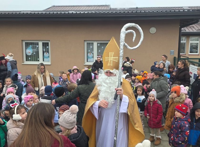 8ee148c3-6cdd-4d80-a43e-218197568b34