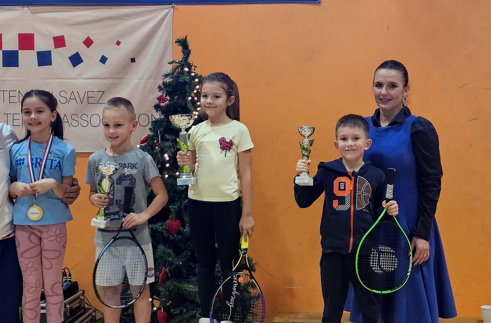 606012388_25078789931817360_7031169743033606495_n