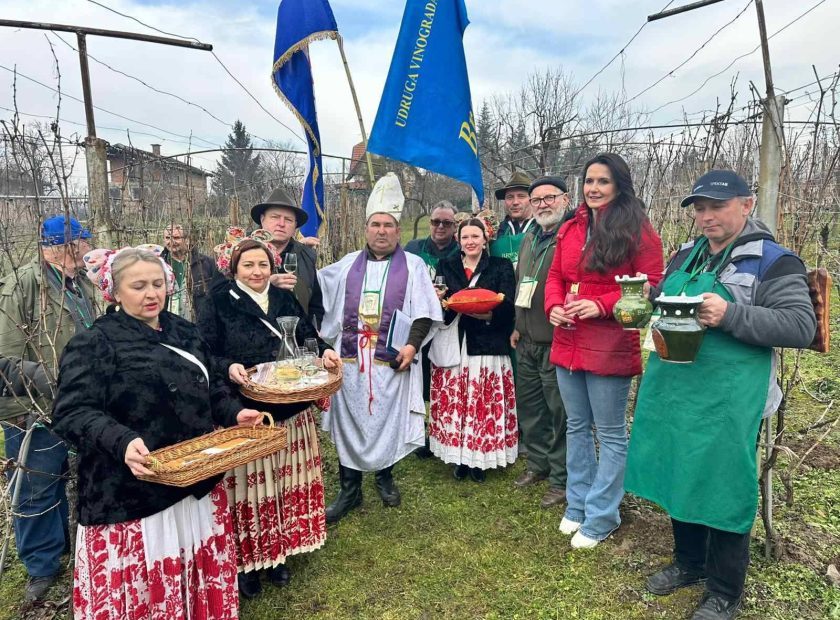 619961128_25289421970754154_8918676721339291112_n