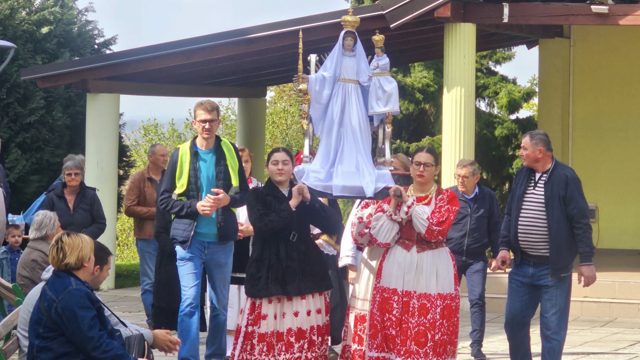 670831985_26022312900798387_4078653720798848419_n